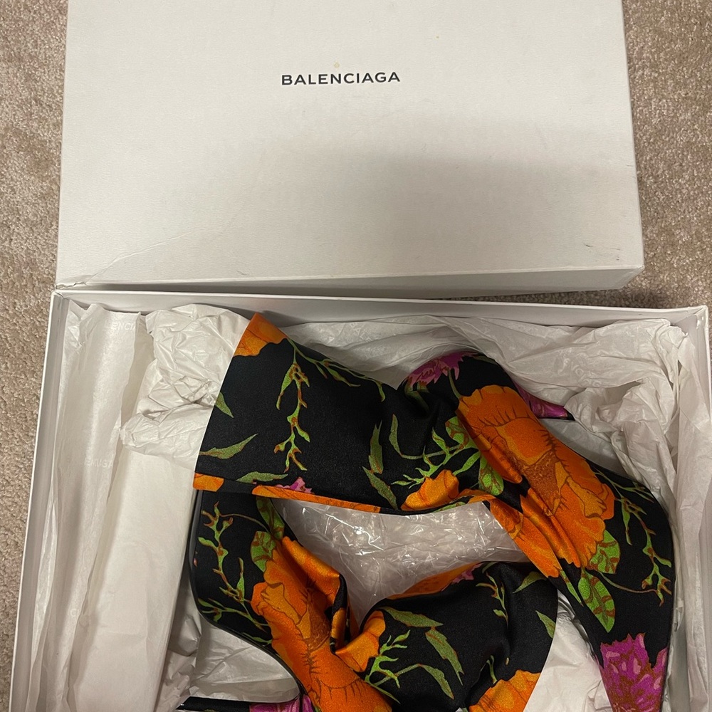 Like New Balenciaga Floral knife boot